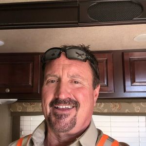 Meet your Posher, Jason